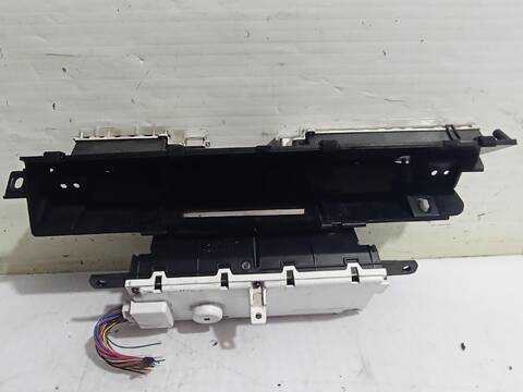 Pantalla Multifuncion Toyota Prius BASIS AUT. 78CV