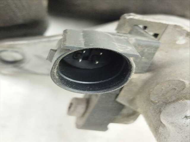 Foto 3ª: Bomba Freno Seat Ibiza 1.6 TDI 105CV 77KW [CAY] (2010)
