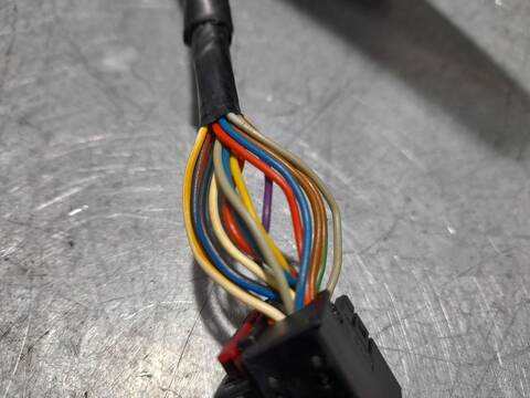 Foto 3ª: Retrovisor Derecho Volkswagen Polo ADVANCE 95CV 70KW [DKLA] (2019)