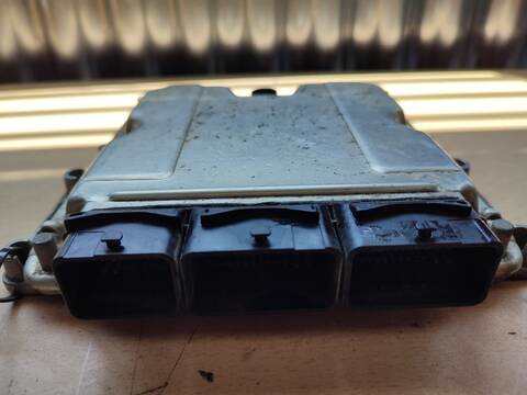 Foto 2ª: Centralita Motor ECU Renault Laguna VERSION INDEFINIDA (2001)