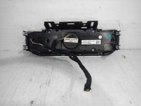 Foto 3ª: Mando Multifuncion Land Rover Discovery TDV6 HSE 245CV 180KW [306DT] (2010)