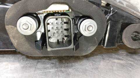 Foto 3ª: Piloto Portón Izquierdo Mercedes Clase C 160 C 200 206.042) BERLINA 224CV 165KW [M 254.915] (2021)