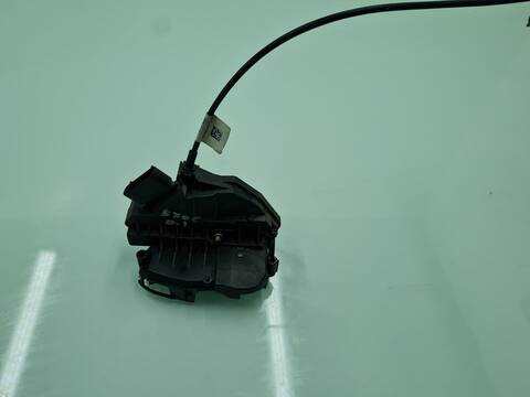 Cerradura Puerta Delantera Izquierda Ford EcoSport TITANIUM 101CV 74KW