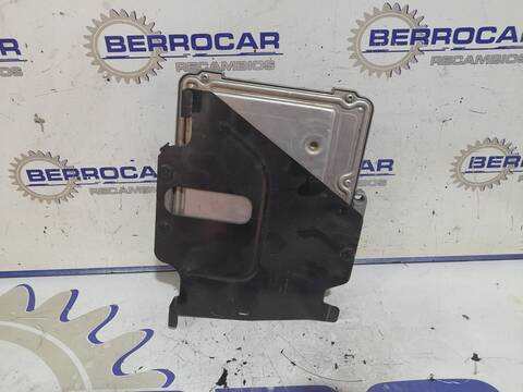 Foto 3ª: Centralita Motor ECU Renault Megane 1.6 DCI DIESEL FAP 131CV 96KW III SPORT TOURER [D/ R9M A4] (2012)