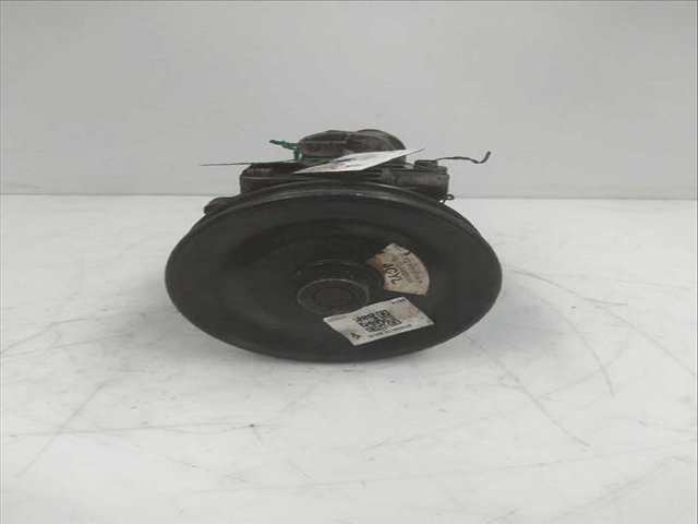 Bomba de Agua Ford Transit 2.4 DI F_A_ F_B_ F_C_ F_D_)