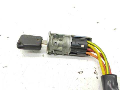 Foto 2ª: Motor de Arranque Renault Laguna 2.0 D RN B56F/G) 83CV 61KW [G8T] (1997)