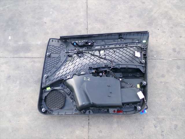 Foto 2ª: Tapizados Cartoneras Volkswagen T-Roc 2.0 TDI 2022- [DXR] (2024)