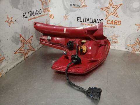 Foto 3ª: Piloto Trasero Derecho Citroen C4 COOL BERLINA 109CV 80KW [9HZDV6TED4] (2009)