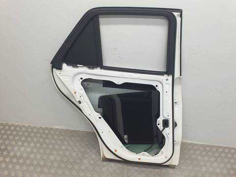 Foto 3ª: Puerta Trasera Izquierda Mercedes Clase ML 250 2.1 CDI 204CV 150KW AUT. 166.004) W166) OM651 (2011)
