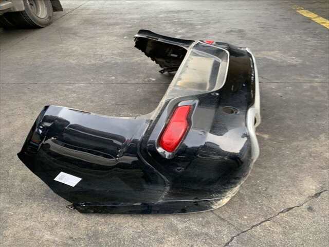 Foto 2ª: Paragolpes Trasero Jeep Cherokee 2.2 CRDI200CV [LAU61 (EBV)] (2018)