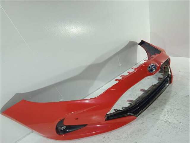 Foto 2ª: Paragolpes Delantero Toyota Yaris 1.5 HYBRID MXPH10) 116CV 85KW