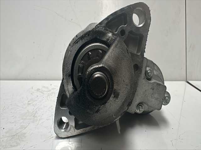 Foto 2ª: Motor de Arranque Toyota Corolla 2.2 CDI VERSO [2AD-FTV] (2005)