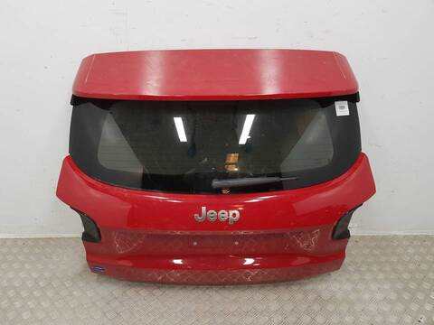 Portón Jeep Avenger ALTITUDE ELECTRIC