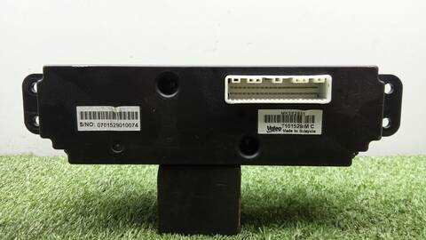 Foto 2ª: Mando Calefacción A. A. Mitsubishi Canter 3.0 D 180CV 129KW 7C18 [4P10-AAT6,4P10-T6] (2021)