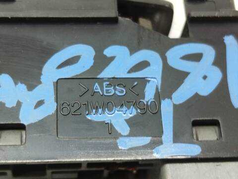 Foto 4ª: Botonera Elevalunas Chevrolet Nubira 1.6 CAT BERLINA 109CV 80KW [F16D3] (2005)