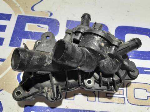 Foto 3ª: Bomba de Agua Seat Ibiza 1.0 TSI 95CV [DLAC] (2015)