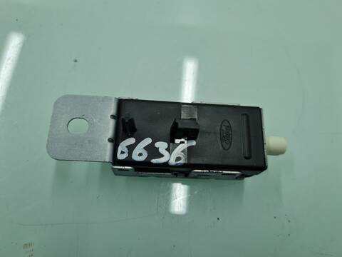 Foto 2ª: Antena Ford Kuga HYBRID ST-LINE 150CV [YLDC] (2020)