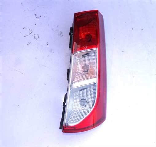 Piloto Trasero Derecho Dacia Dokker 1.5 DCI 2012-