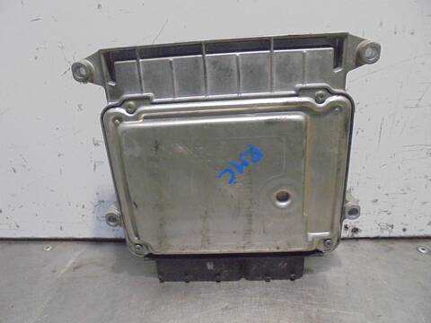 Foto 3ª: Centralita Motor ECU Hyundai i20 1.2 CAT 78CV 57KW [G4LA] (2010)