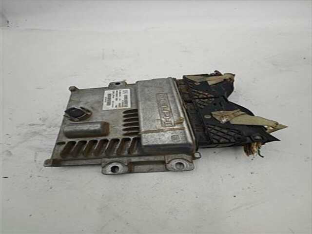 Foto 1ª: Centralita Motor ECU Citroen Jumper 2.0 33 L1 BLUEHDI 110 [2.0 LTR. - 81 KW BLUE-HDI FAP CAT]