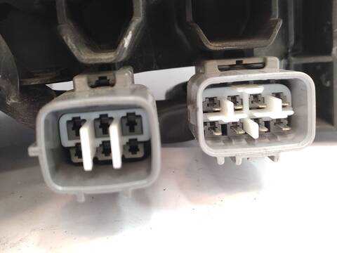 Foto 3ª: Faro Izquierdo Mitsubishi ASX 1.8 DI-D GA6W) 150CV 110KW [4N13] (2013)