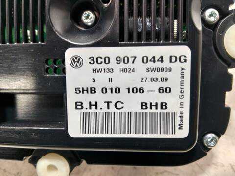 Foto 2ª: Mando Climatizador Volkswagen Passat ADVANCE 1 16V TSI 1390 CM3) 122CV [CAX] (2005)
