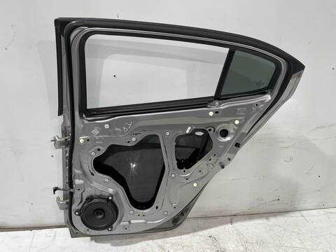 Foto 3ª: Puerta Trasera Derecha Mazda 3 CENTER-LINE 150CV 110KW [SHY6, SHY4] (2014)