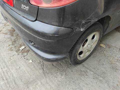 Foto 2ª: Paragolpes Trasero Peugeot 206 KFW (2003)