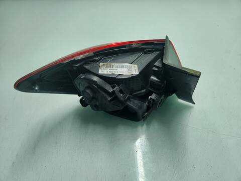 Foto 4ª: Piloto Trasero Derecho Seat Leon I-TECH 105CV 77KW [CLHA] (2014)