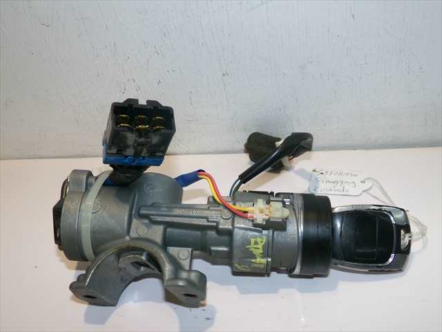 Foto 2ª: Antirrobo Ssangyong Korando 2.0 D 2010-2019 [671950] (2013)