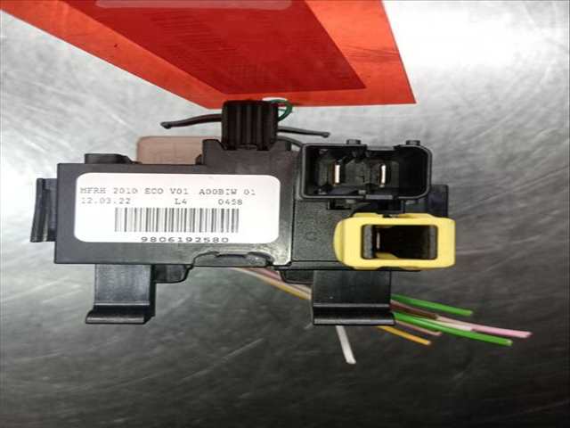 Foto 4ª: Caja Reles Fusibles Toyota Proace COMBI L1 VX 102CV 75KW [YHR] (2022)