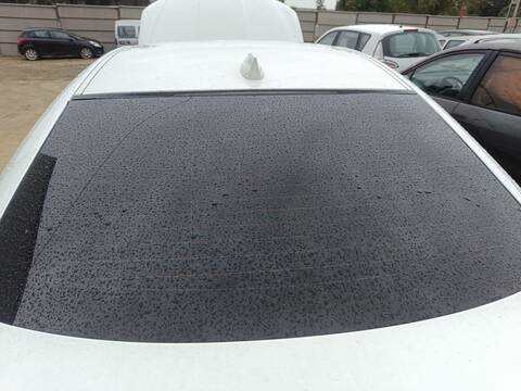 Luna Trasera Jaguar XF PORTFOLIO 179CV 132KW