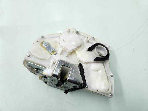 Foto 3ª: Cerradura Puerta Delantera Derecha Suzuki SX4 2.0 DDIS TD 135CV 99KW [D20AA] (2013)