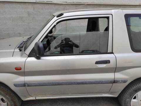 Puerta Delantera Izquierda Mitsubishi Montero 4G93