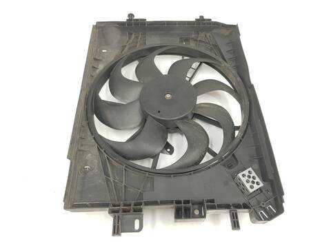 Foto 3ª: Electroventilador Renault Clio 1.2 16V 73CV [D4F740] (2012)