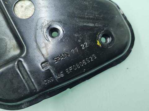 Foto 2ª: Soporte Faro Izquierdo Seat Leon I-TECH 105CV 77KW [CLHA] (2014)
