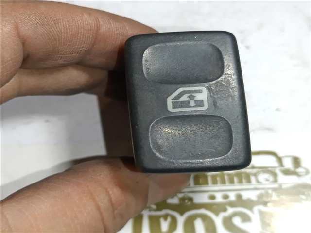 Botonera Elevalunas Land Rover Freelander 2.0 TD