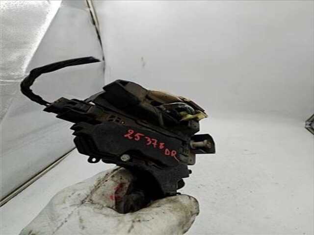 Foto 2ª: Cerradura Puerta Delantera Derecha Mitsubishi Colt 1.6 1600 AVANCE [1.6 LTR. - 76 KW CAT]