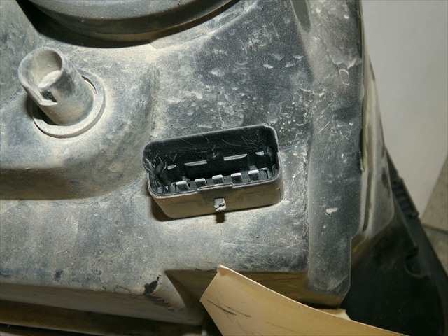 Foto 3ª: Faro Izquierdo Renault Clio 1.5 DCI 2001-2005 [K9KA7] (2001)