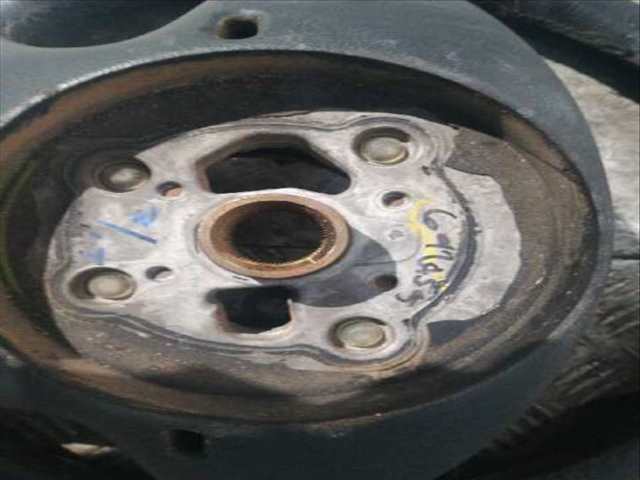 Foto 4ª: Volante Mercedes Clase ML 300 3.0 CDI W164) 224CV 165KW AUT. OM642 [OM642940] (2008)