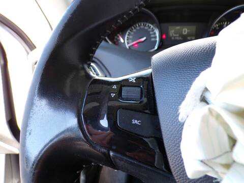 Foto 2ª: Volante Peugeot 308 BH01 (2015)