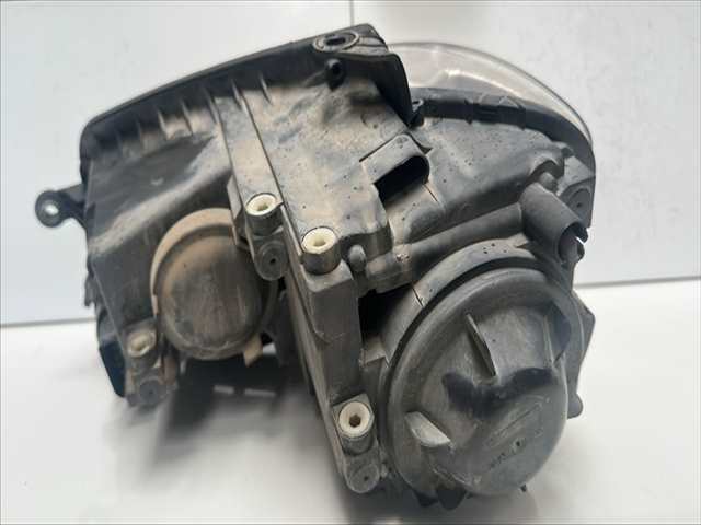 Foto 2ª: Faro Derecho Volkswagen Touran 1.9 TDI [BLS] (2010)