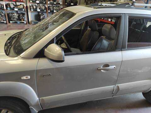 Puerta Delantera Izquierda Hyundai Tucson D4EA