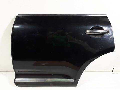 Puerta Trasera Izquierda Volkswagen Touareg TDI V6 225CV 165KW