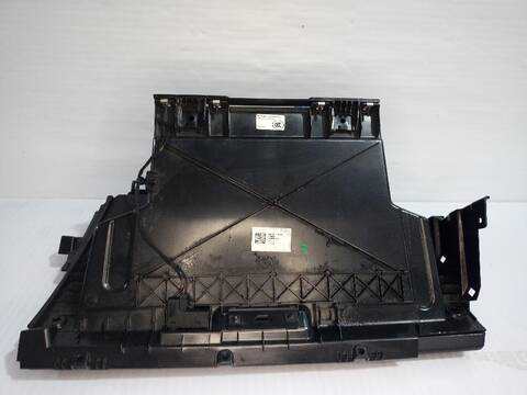 Foto 2ª: Guantera Jaguar E Pace 2.0 D150 AWD 150CV X540) [204DTD(AJ20D4) 204DTF(AJ20D4)] (2017)