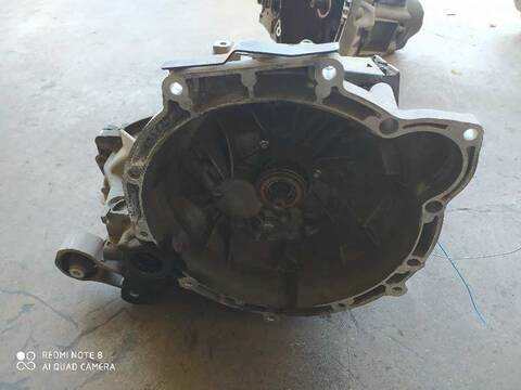 Foto 1ª: Caja Cambios Ford Fiesta TREND 82CV 60KW [SNJB] (2013)