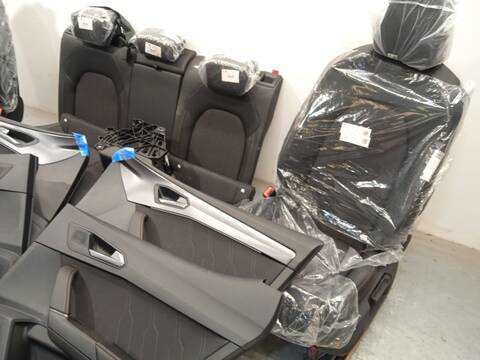 Foto 3ª: Asientos Traseros Cupra Leon 1.5 TSI 150CV 110KW [DXDB] (2024)