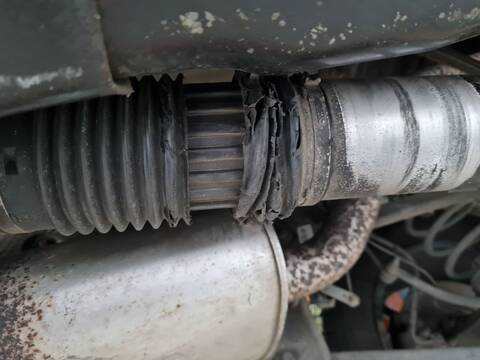 Foto 2ª: Transmision Central Jeep Grand Cherokee S-LIMITED 218CV 160KW [642980] (2009)
