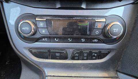 Mando Climatizador Ford Focus TREND 116CV 85KW