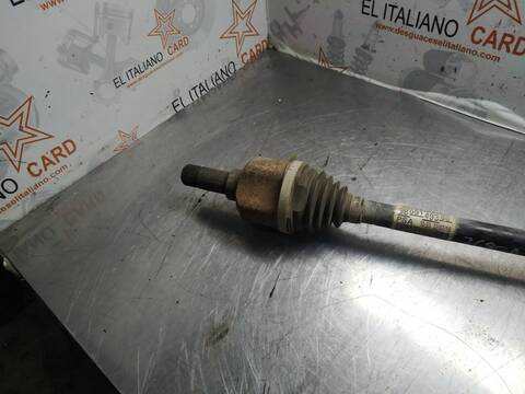 Foto 2ª: Transmision Delantera Izquierda Peugeot 308 STYLE 120CV 88KW [BH01] (2017)